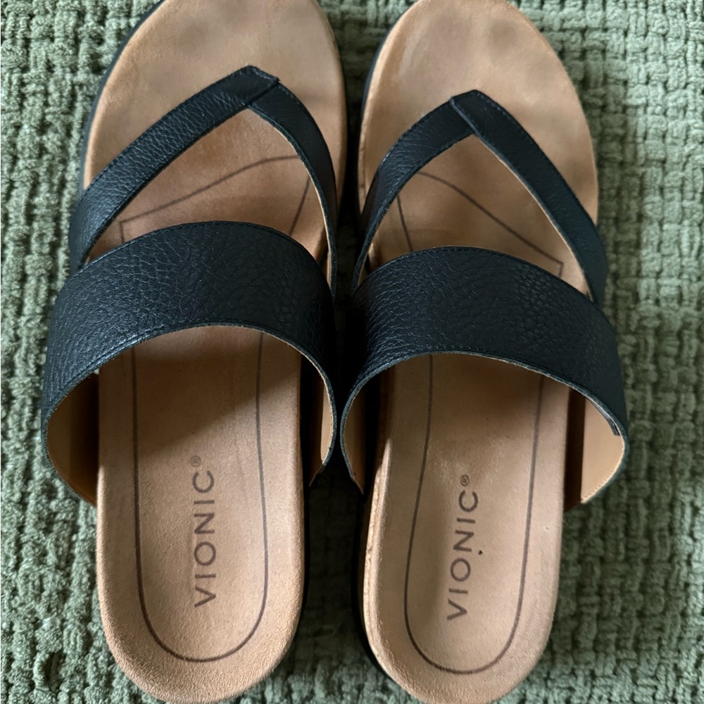Vionic Black Leather Sandals